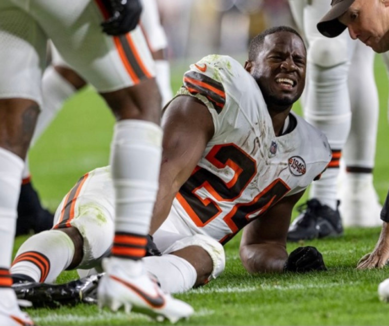 Emerging Story: Browns RB Nick Chubb suffers knee injury; expected to ...